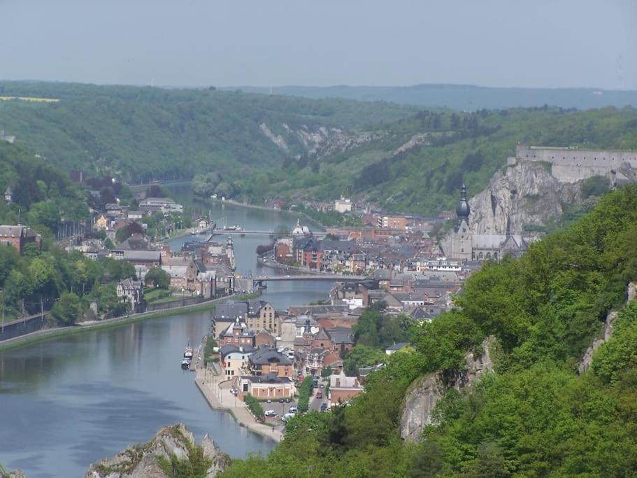Laissez-Vous Enchanter Par La Vallee De La Meuse Hastiere-par-dela Экстерьер фото